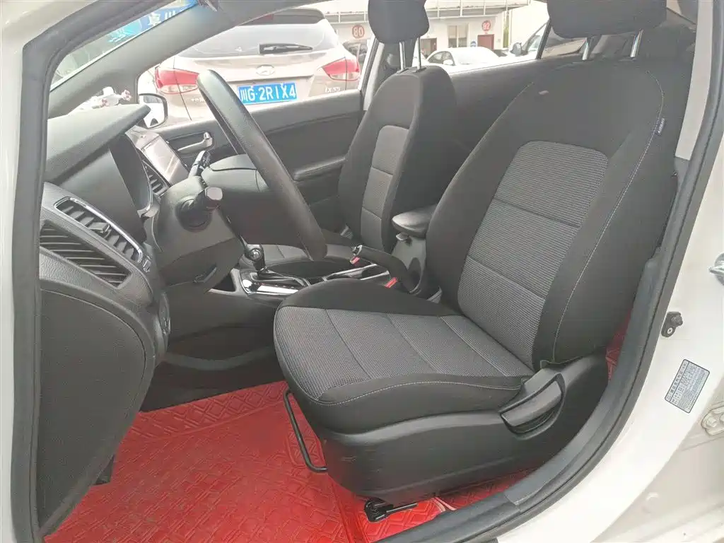 Kia K3 2017 1.6L Automatic 15th Anniversary Special GLS фото 15