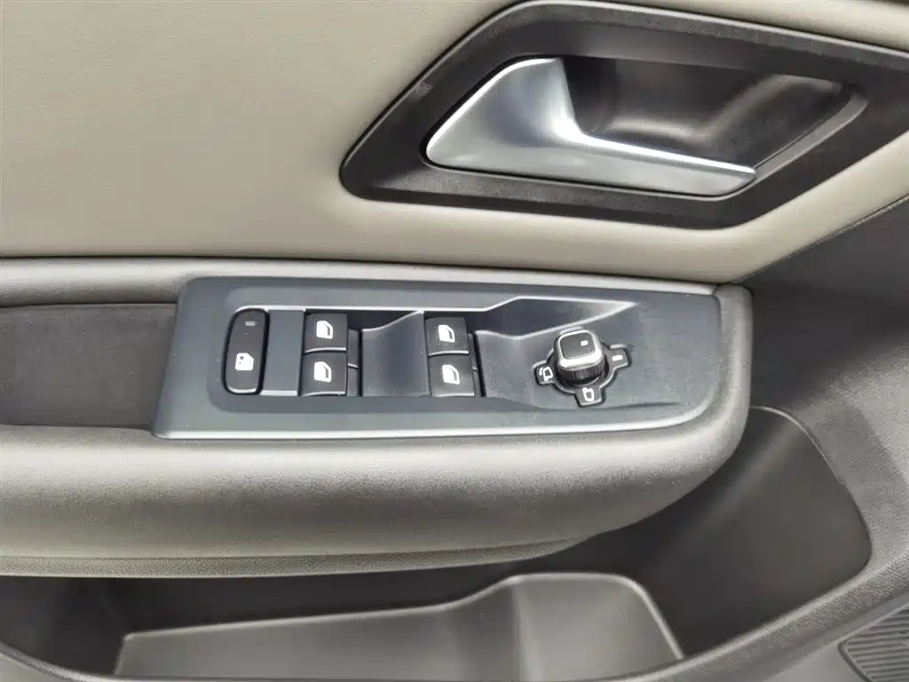 CITROEN VERSAILLES C5 X