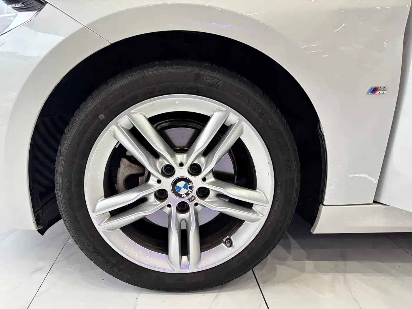 BMW 1 Series 2023 2023 120i M Sport Shadow Edition