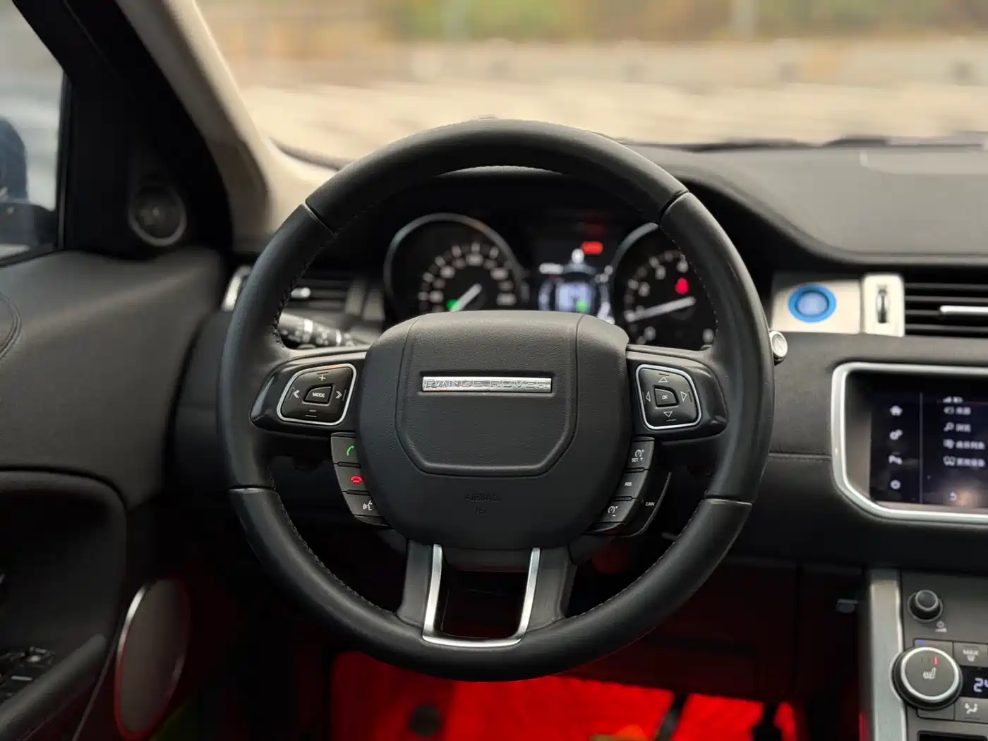 Фото 8 - Land Rover Range Rover Evoque