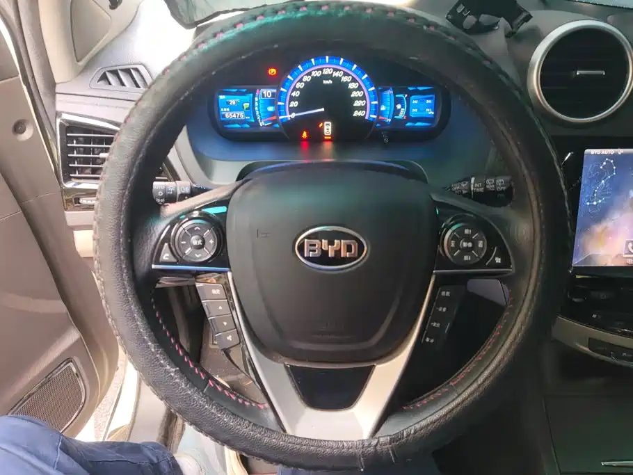 BYD S7 2014 2015 2.0T Automatic Premium