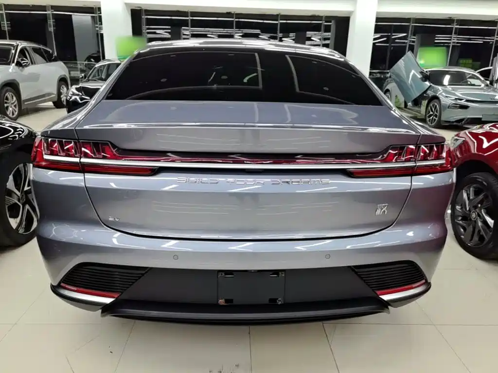 Фото 6 - BYD Han