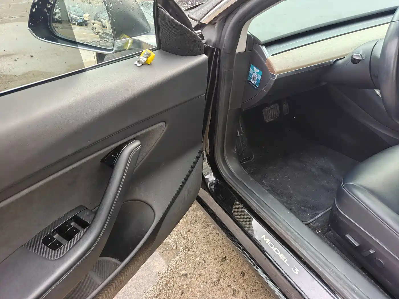 Tesla Model 3 (Import) 2019 2019 Long Range All-Wheel Drive Edition