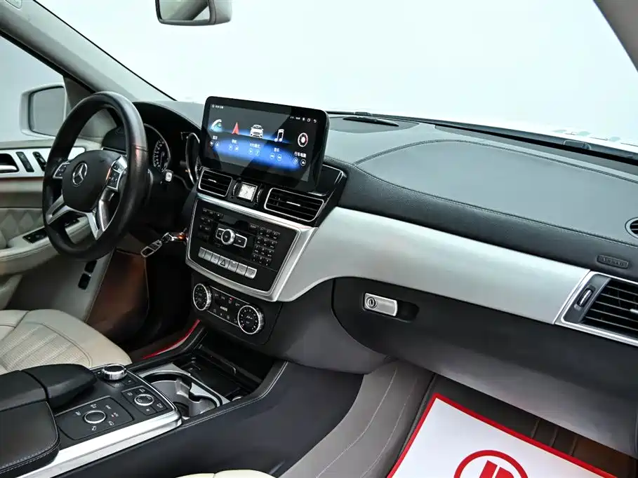 Mercedes-Benz GL-Class 2015 2014 GL 400 4MATIC Dynamic