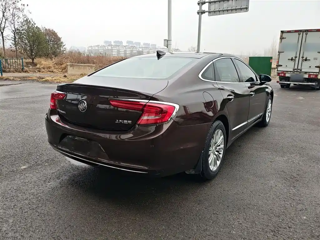Buick LaCrosse 2018 Model 20T Elite Edition фото 7