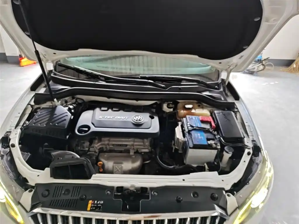 Buick Excelle 2017 15N Automatic Progressive фото 20