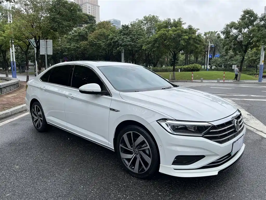 Volkswagen Sagitar 2019 280TSI DSG Comfort Edition China VI фото 3