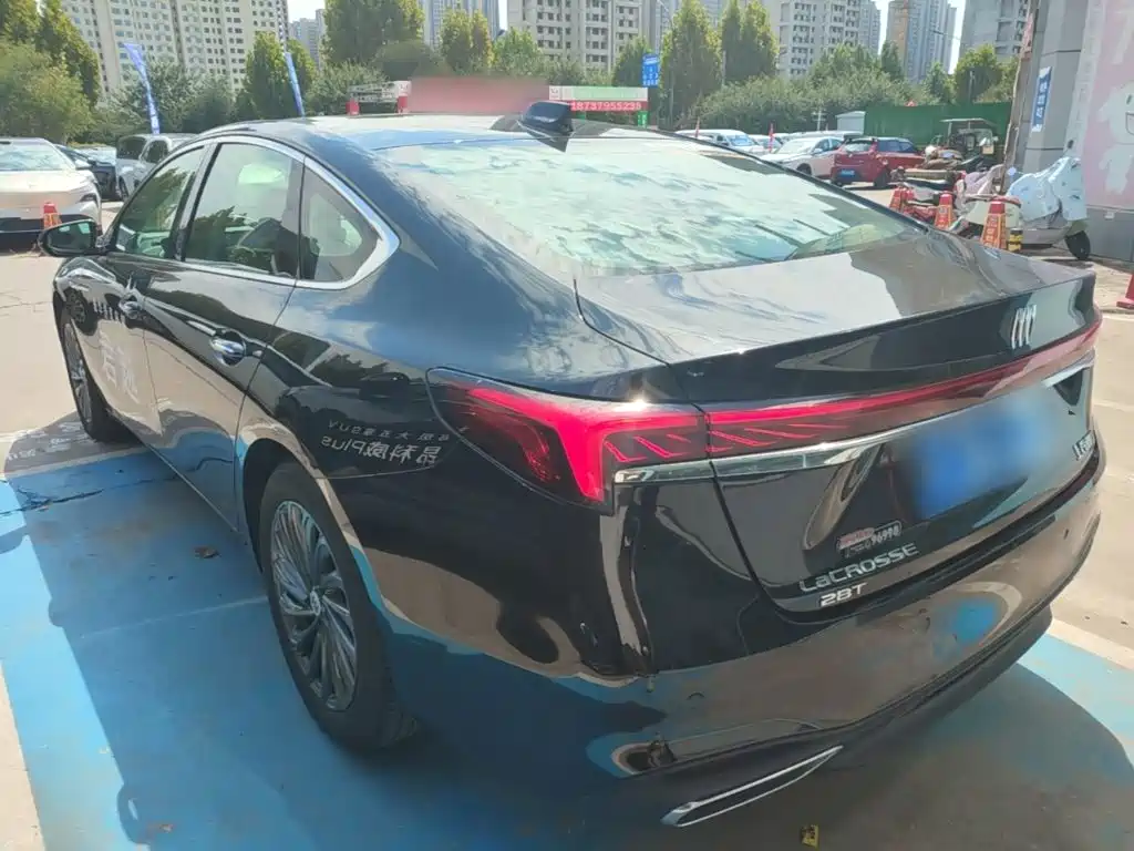 Buick LaCrosse 2025 2025 Model 28T Platinum Edition