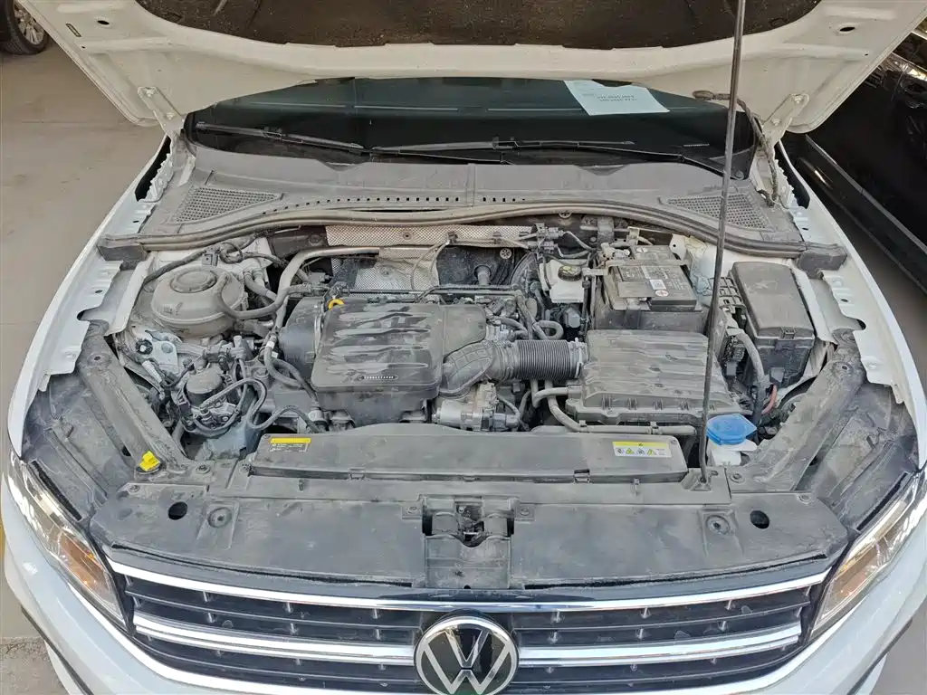 Volkswagen Bora 2021 1.5L Automatic Elite Smart Edition фото 16