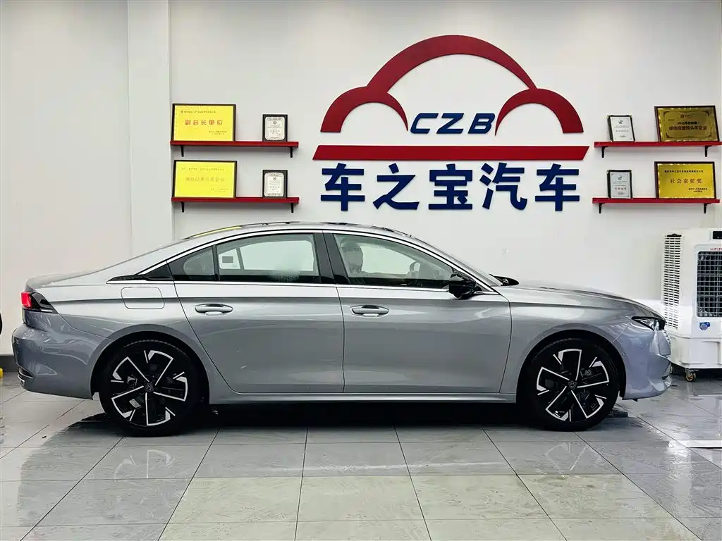 Peugeot 508 2023 508L 400THP Dynamic Flagship фото 8