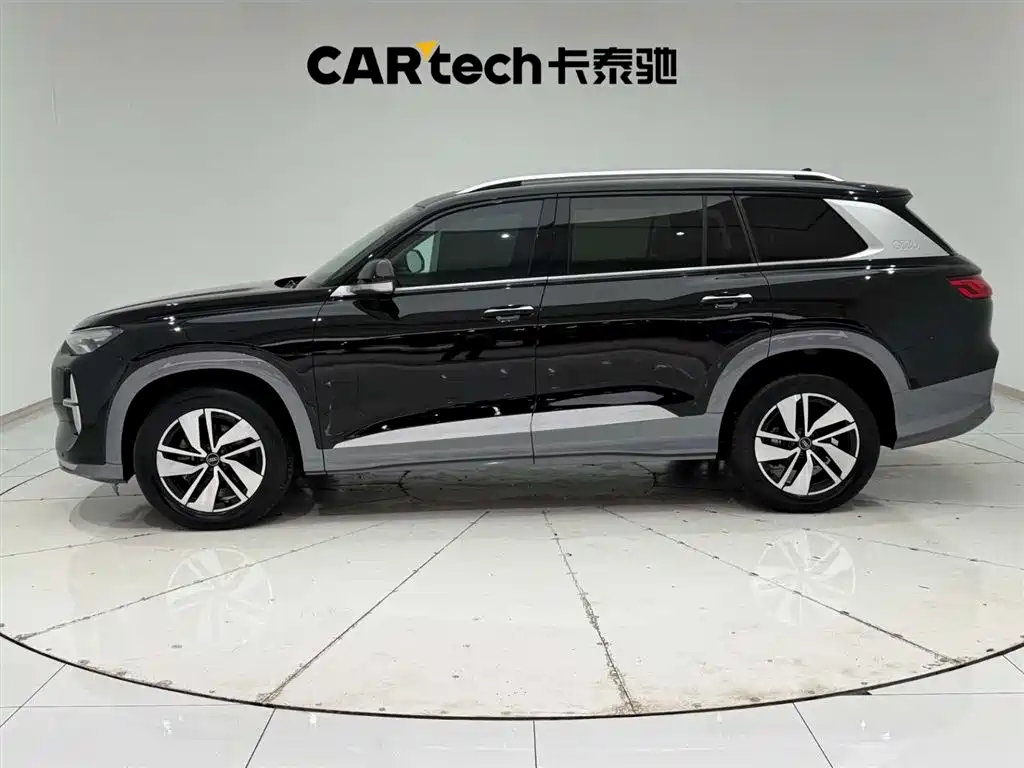 Audi Q6 2023 40 TFSI quattro Cloud View Yulin Package фото 6