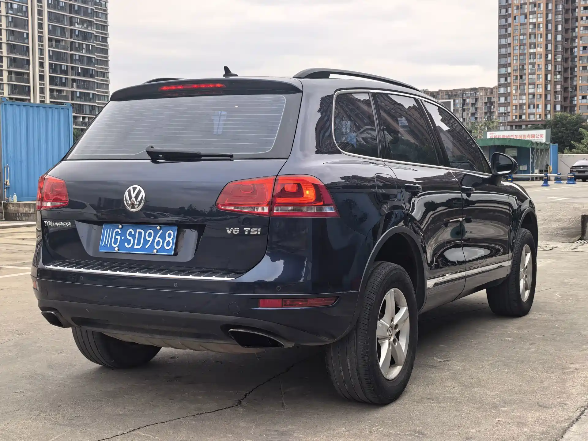 Фото 7 - Volkswagen Touareg