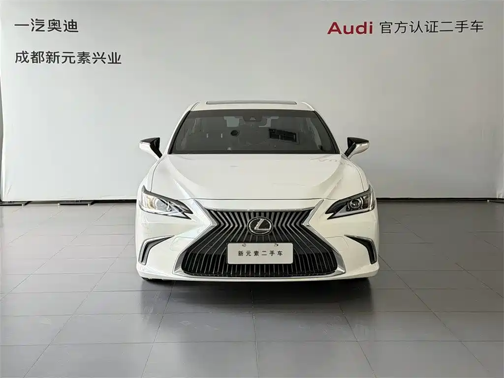 Lexus ES 2018 200 Excellence Edition China V фото 2