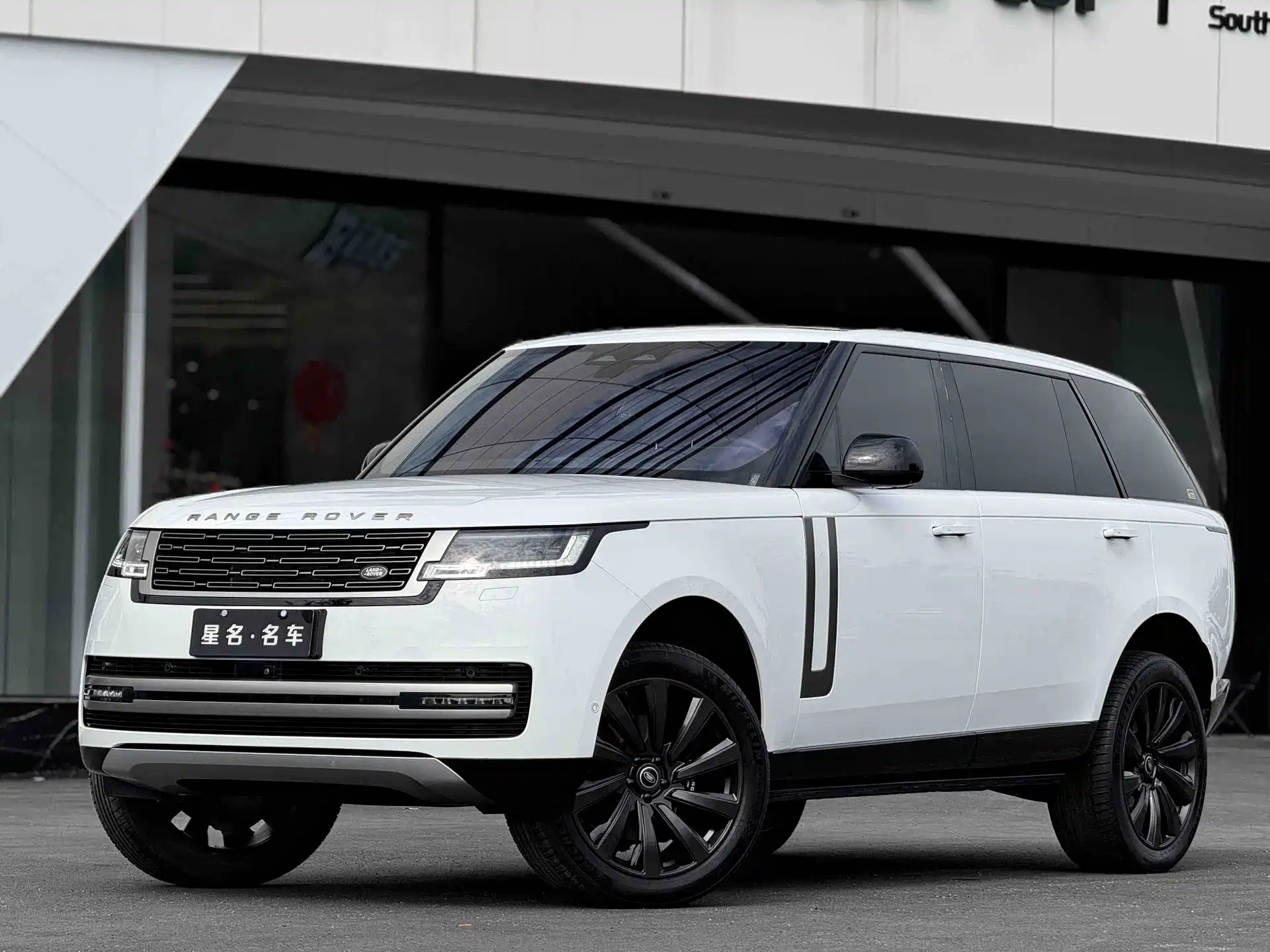 Фото 1 - Land Rover Range Rover