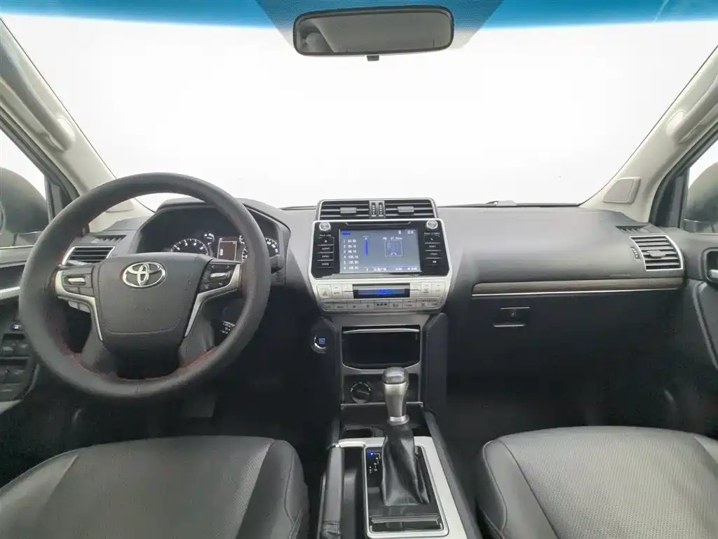 Toyota Prado 2018 3.5L Auto TX-L фото 5