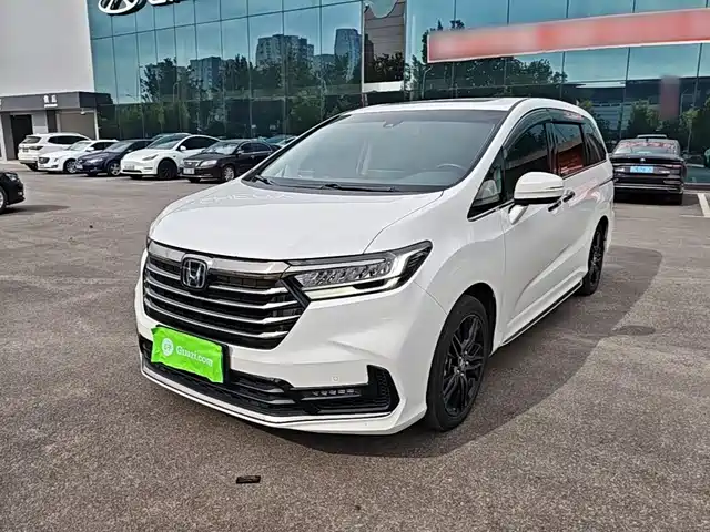 Honda Odyssey 2.0L e:HEV, Динамика, Сияние Комфорт