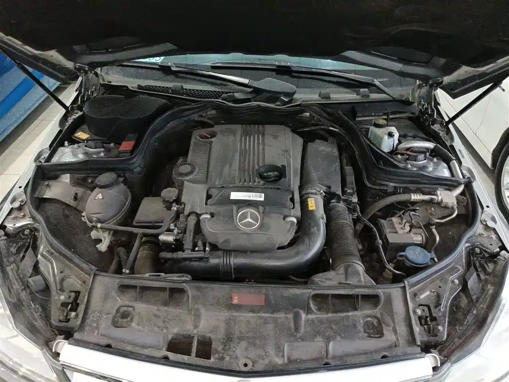 Mercedes-Benz C-Class 2013 C 180 Classic Grand Edition фото 15