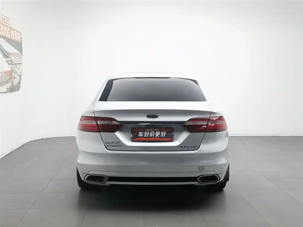 Ford Taurus 2015 EcoBoost 325 V6 Flagship фото 4