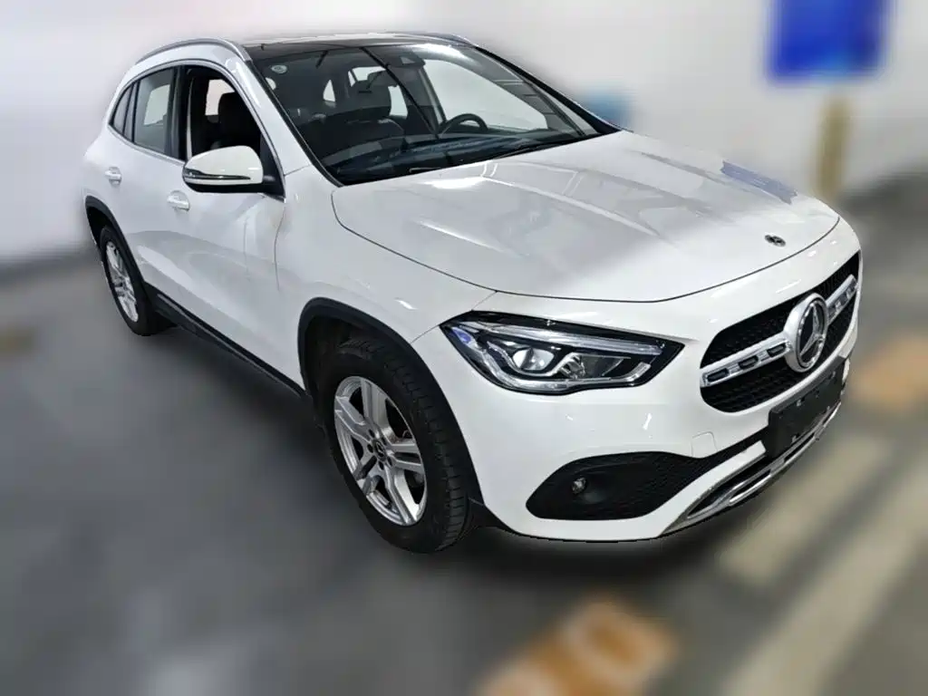 Mercedes-Benz GLA 2024 2023 Facelift GLA 200