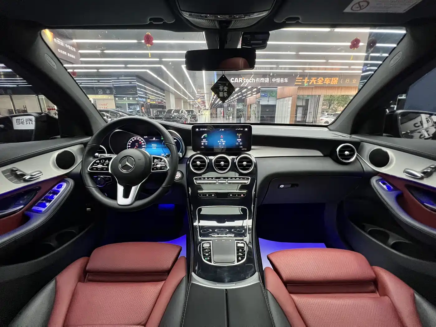 Mercedes-Benz GLC Coupe 2020 GLC 260 4MATIC Coupe SUV фото 10