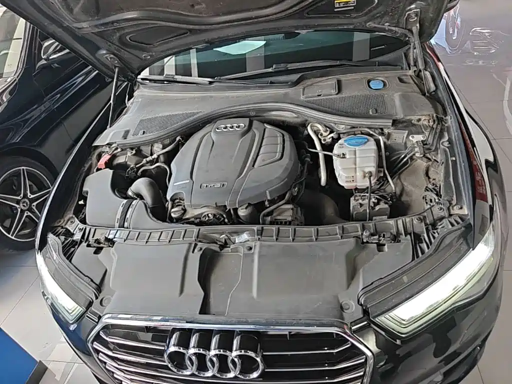 Фото 20 - Audi A6L