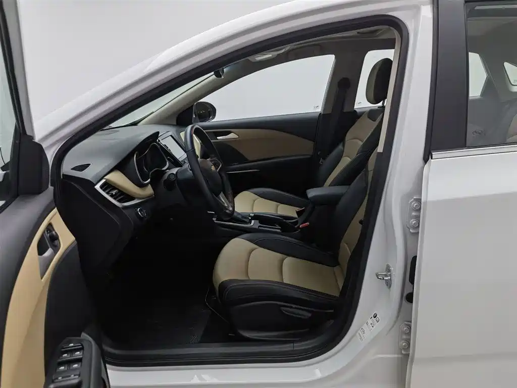 Chevrolet Monza 2020 320 Auto Comfort Edition фото 10