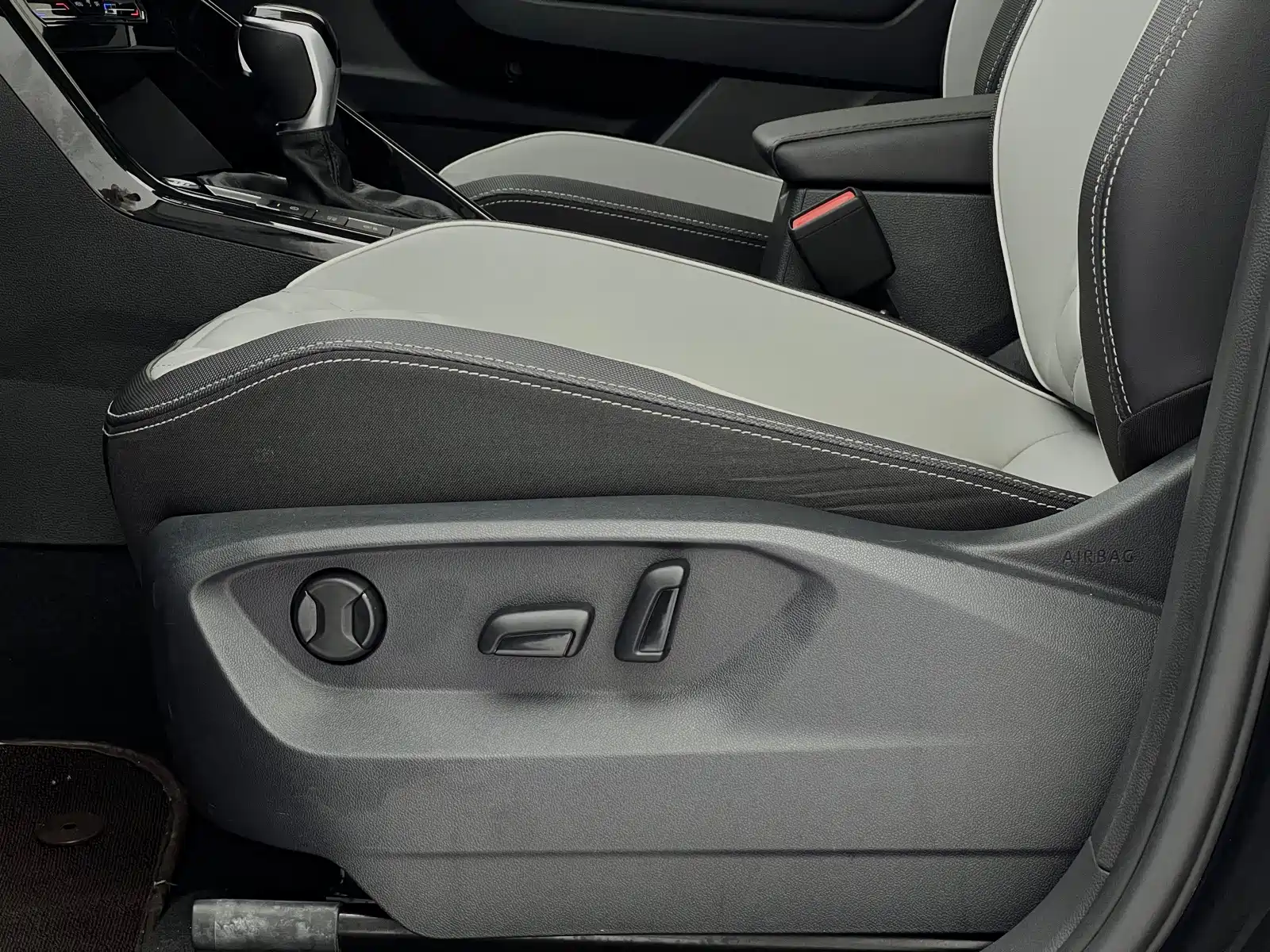 Фото 21 - Volkswagen Tayron