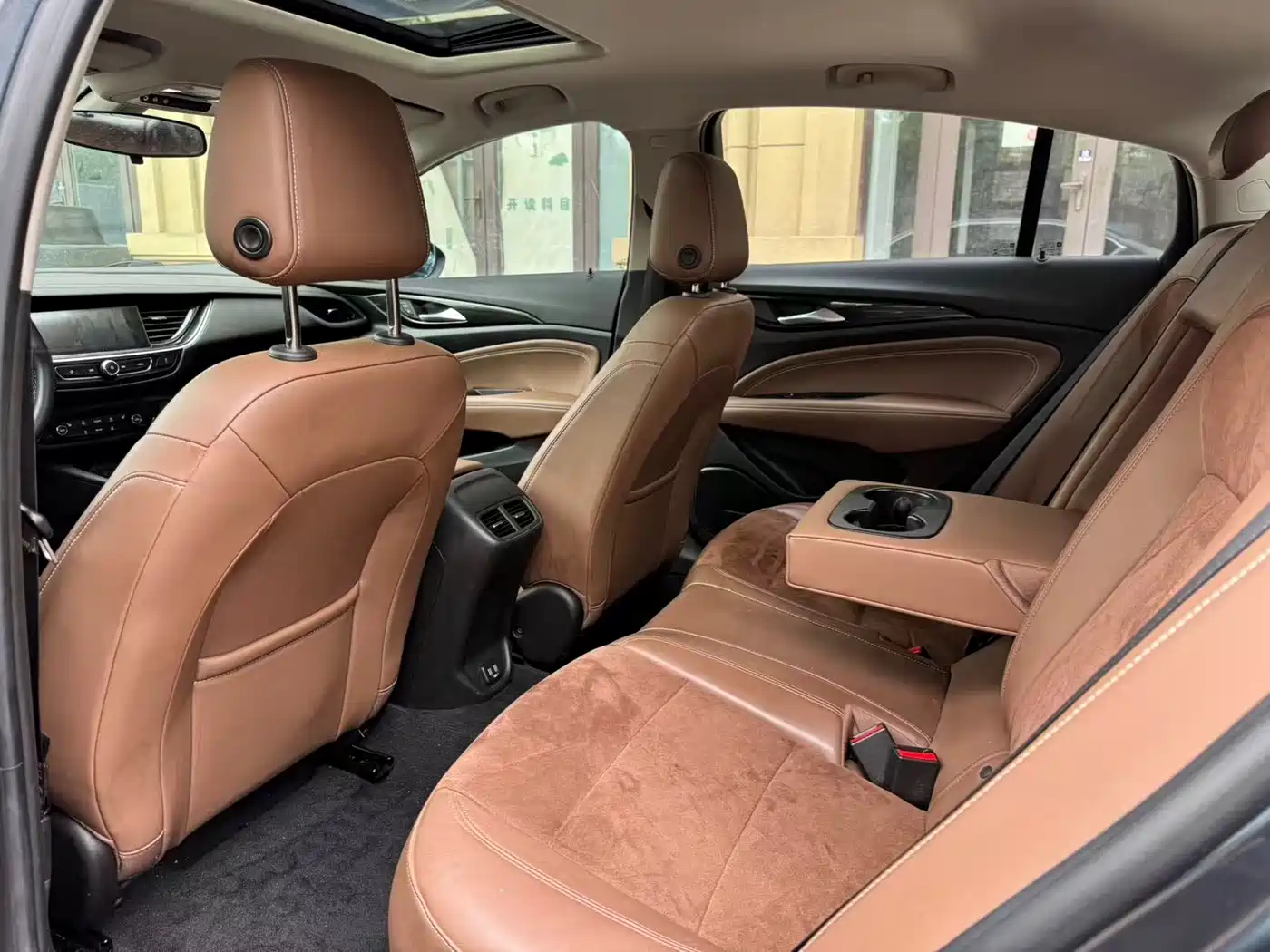 Buick Regal 2019 20T Elite China VI фото 9