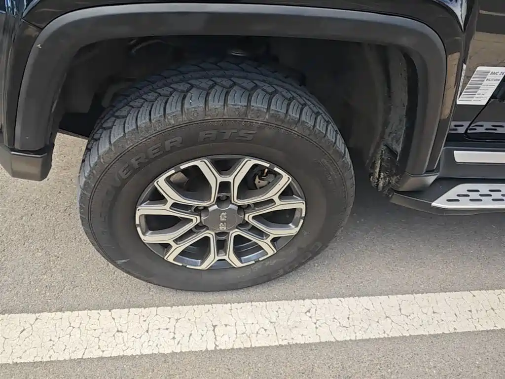 BAIC ORV Beijing Offroad BJ40 2024 2.0T Urban Hunter Glory Edition фото 23