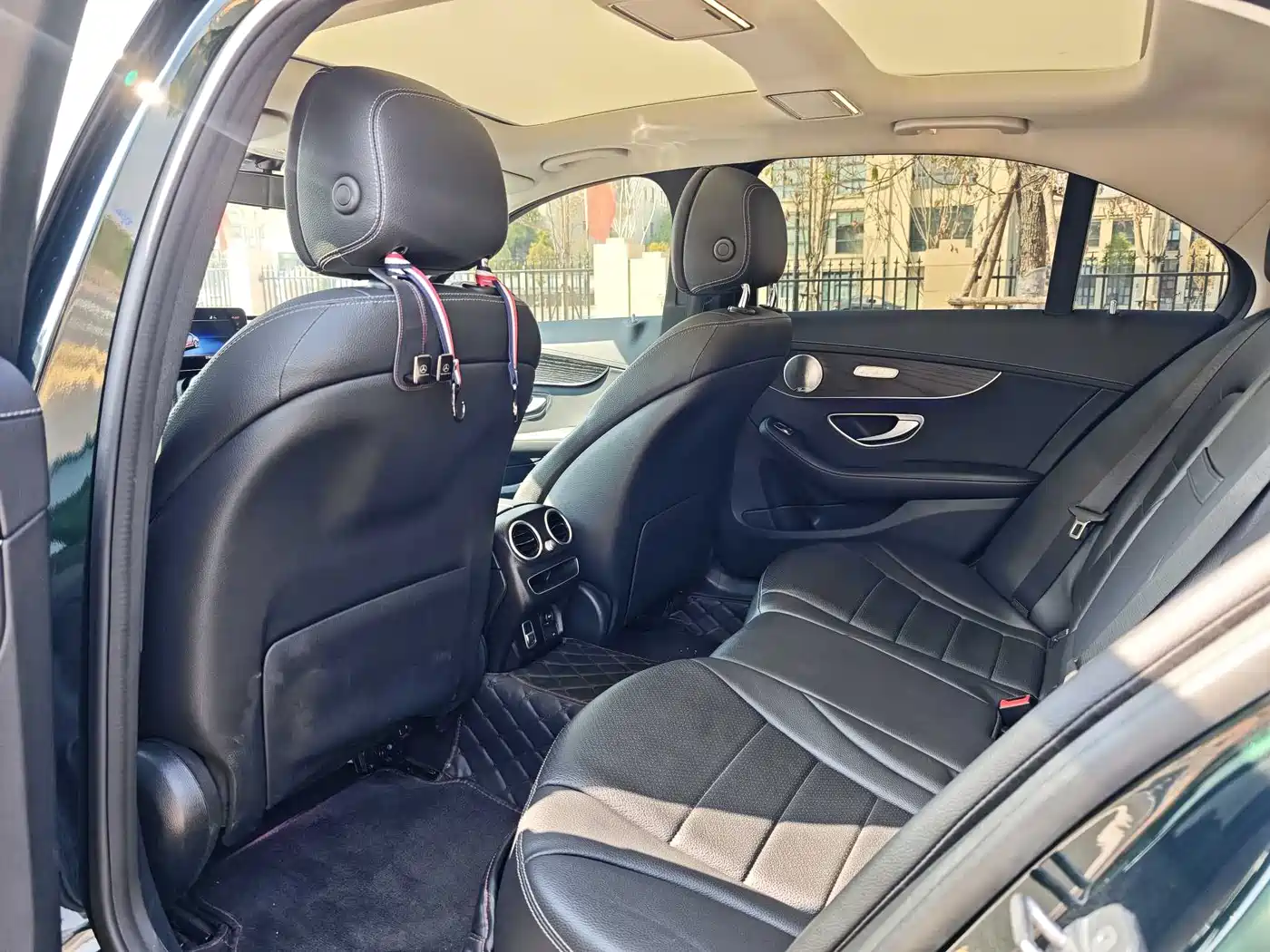 Mercedes-Benz C-Class 2021 C 260 L Sport Starry Exclusive Edition фото 6
