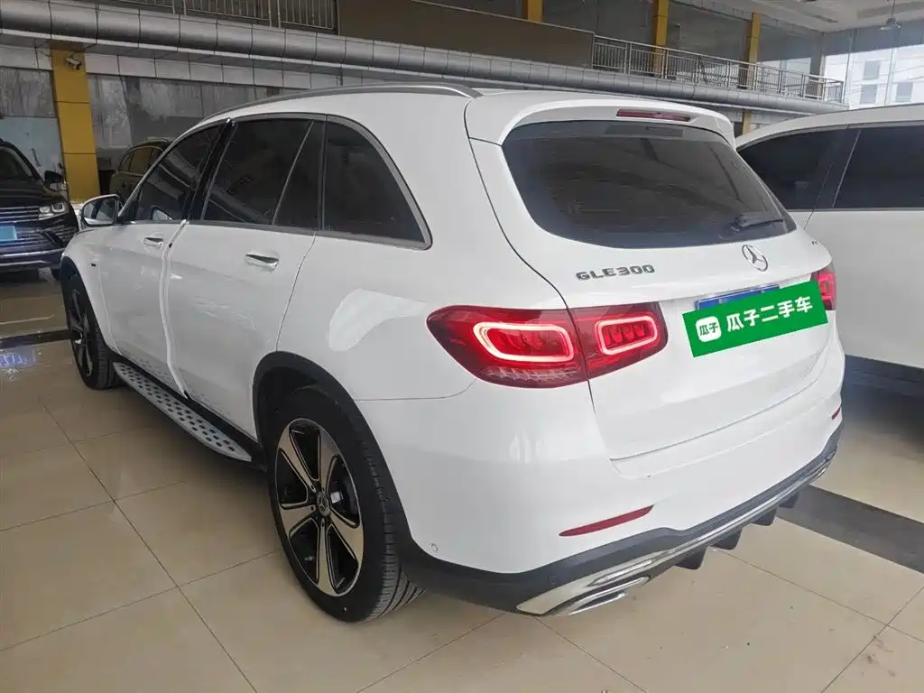 Mercedes-Benz GLC 2022 Facelift GLC 300 L 4MATIC Dynamic Collector's Edition фото 5