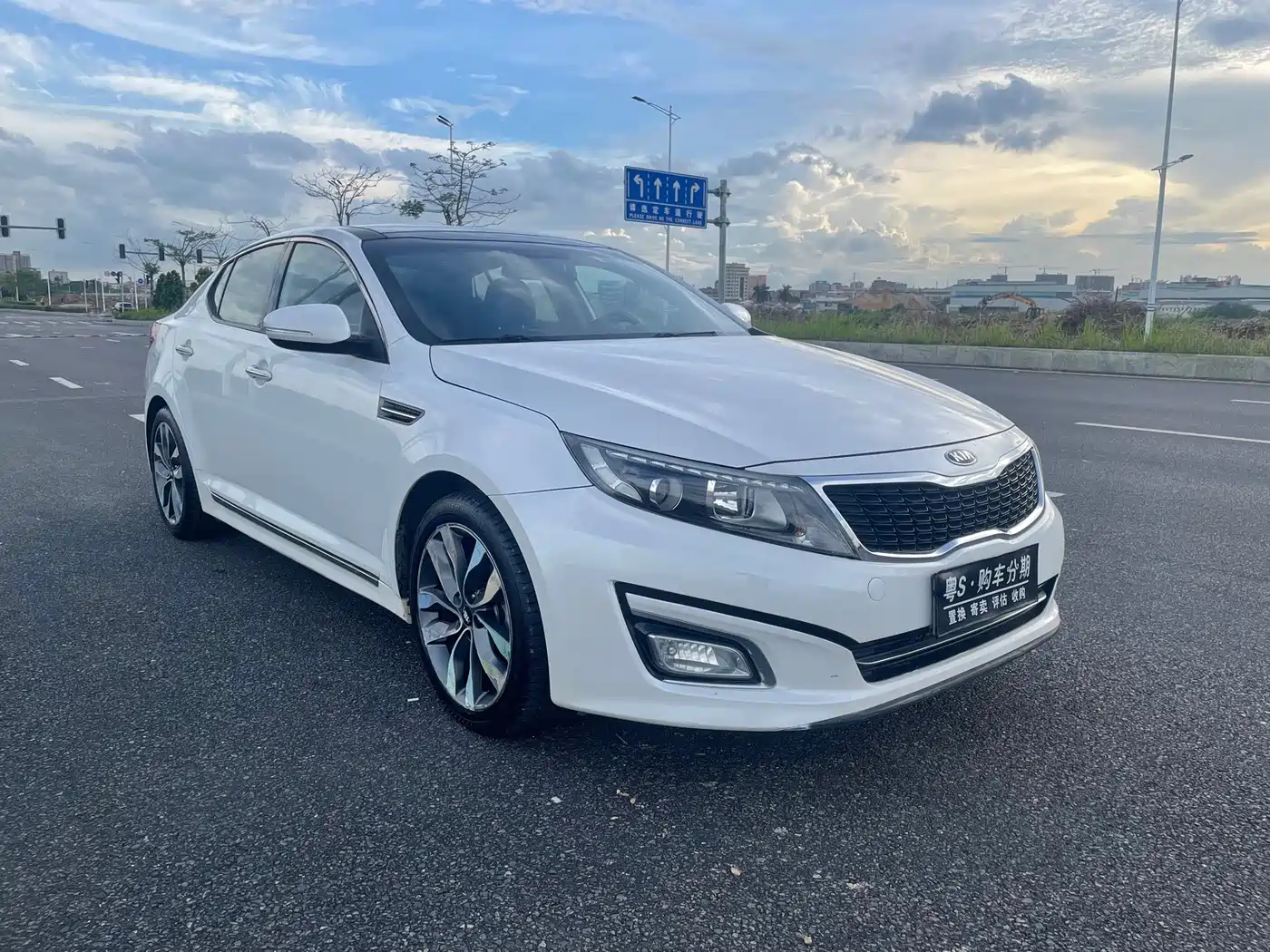 Фото 3 - Kia K5