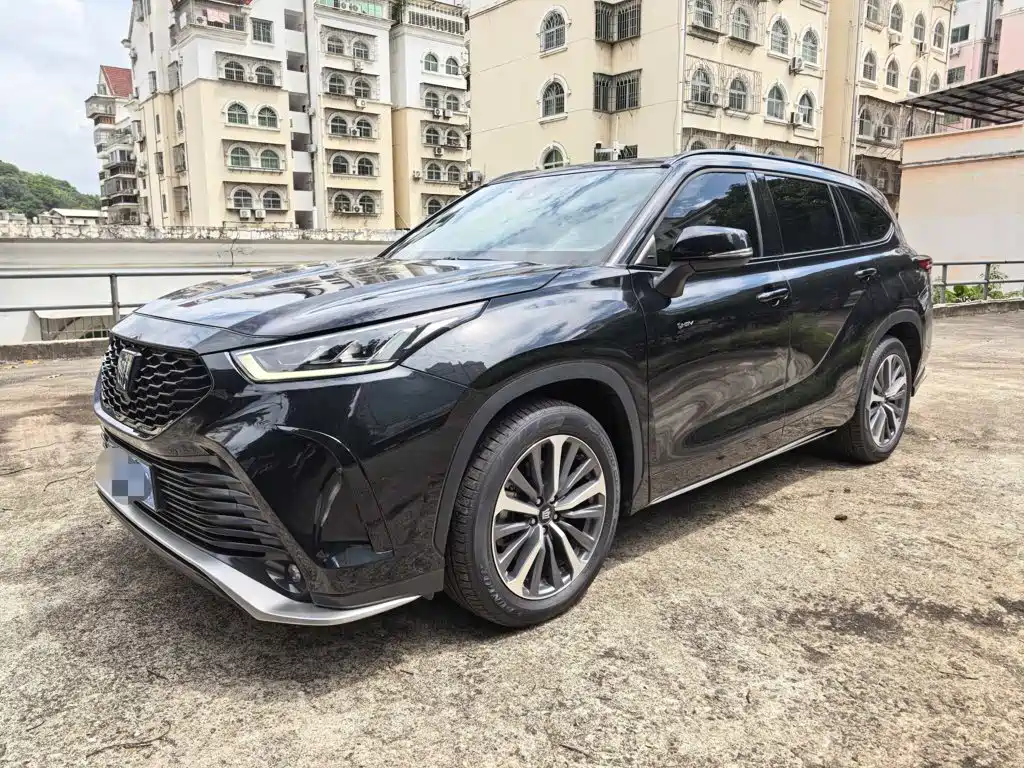 Toyota Crown Kluger 2024 2.5L HEV 4WD Luxury Edition