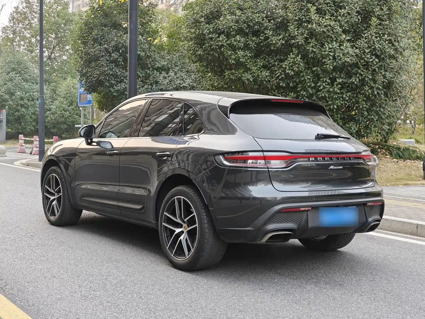 Porsche Macan 2023 Macan 2.0T фото 4