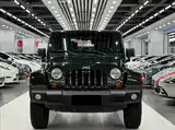 Photo 2 - Jeep Wrangler