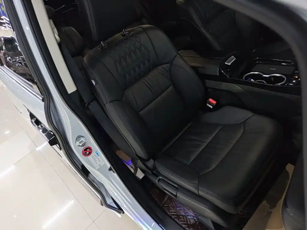 Honda Elysion 2024 2024 2.0L e:HEV Luxury Edition
