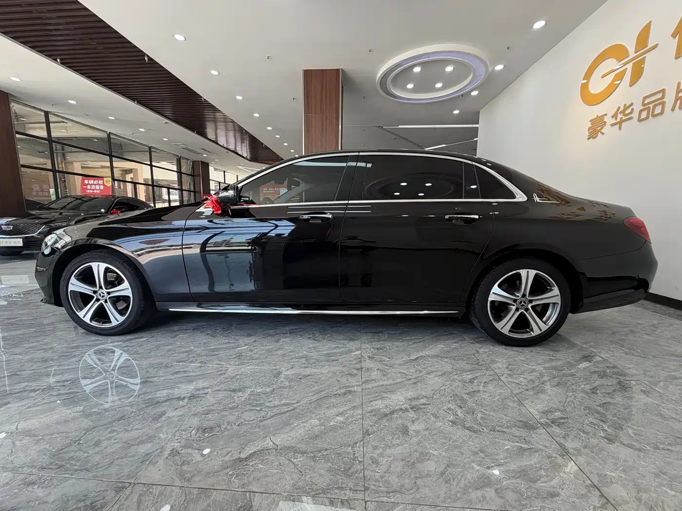 Mercedes-Benz E-Class 2016 E 200 L Sport Type фото 5