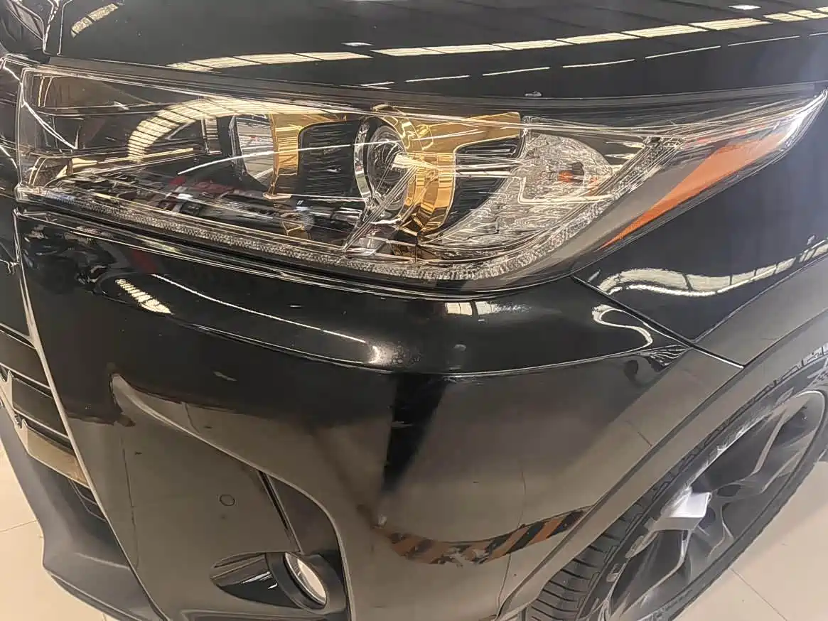 Toyota Highlander 2021 2.0T AWD Knight 7-Seater фото 4