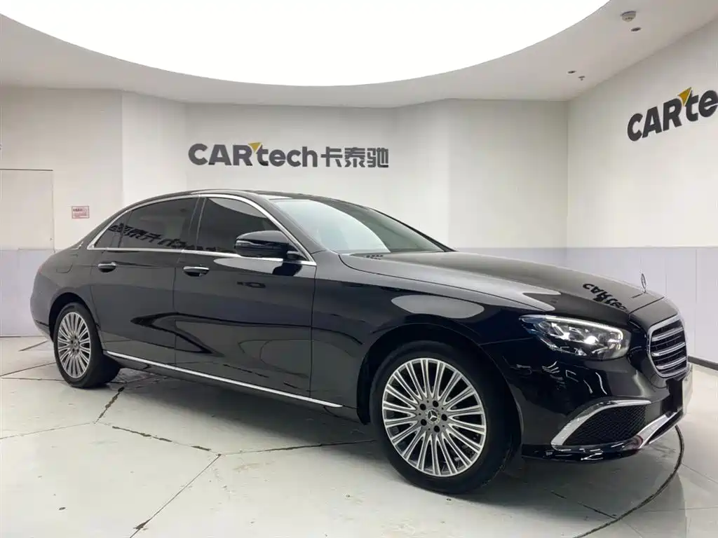  E CLASS