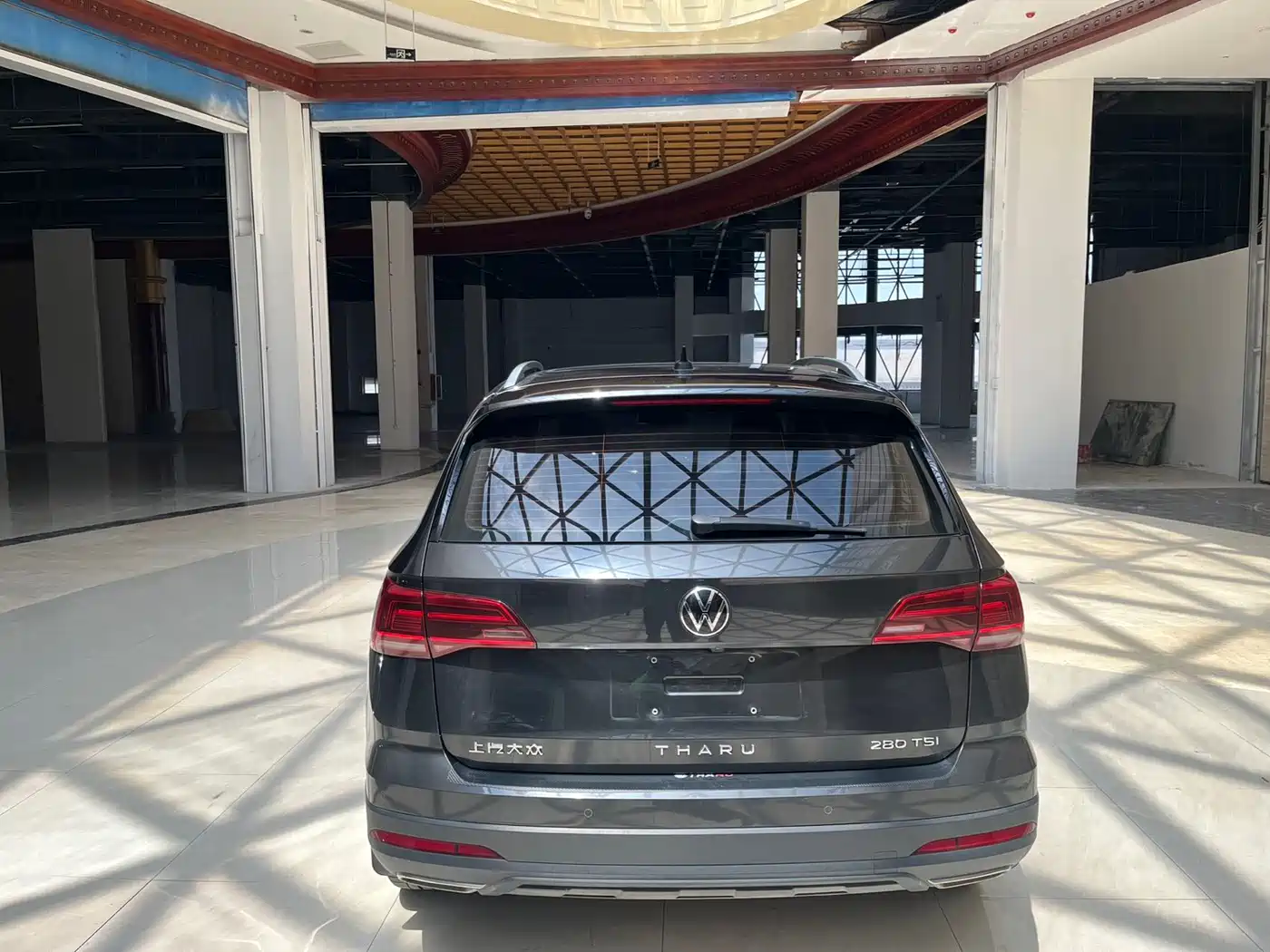 Volkswagen Tharu 2022 280TSI FWD Luxury Edition фото 5