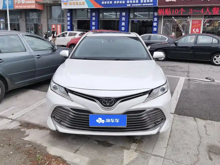 Toyota Camry 2019 2.0G Luxury Edition China VI фото 2