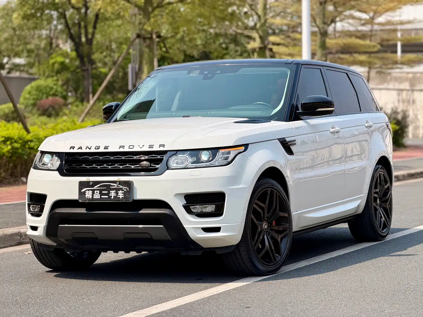 Land Rover Range Rover Sport 2017 3.0 SC V6 Genesis Edition DYNAMIC