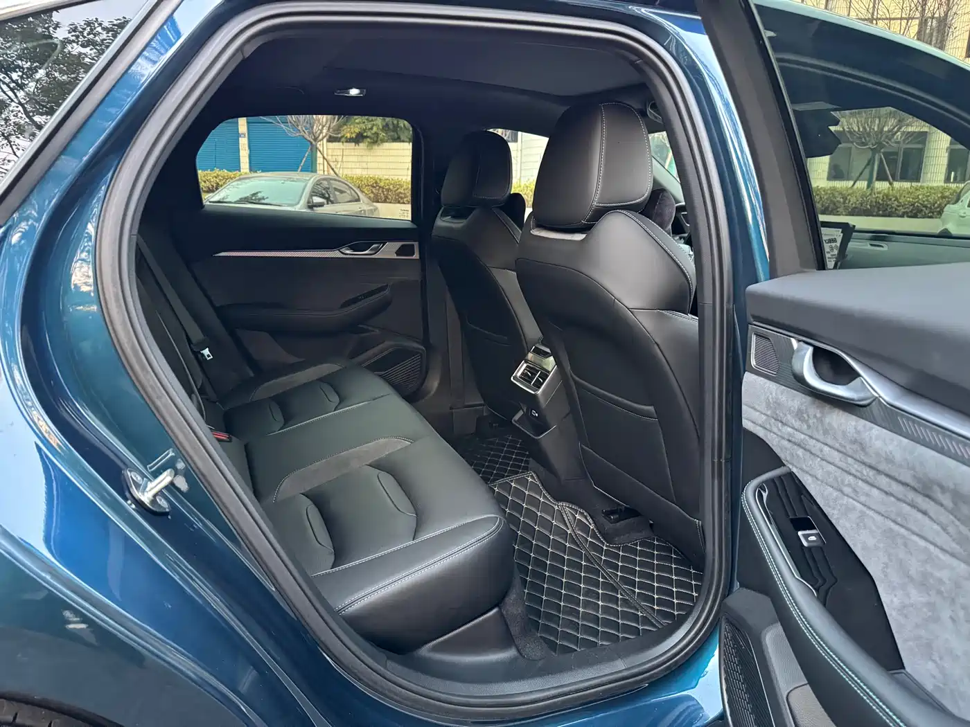 GEELY AUTOMOBILE XINGRUI