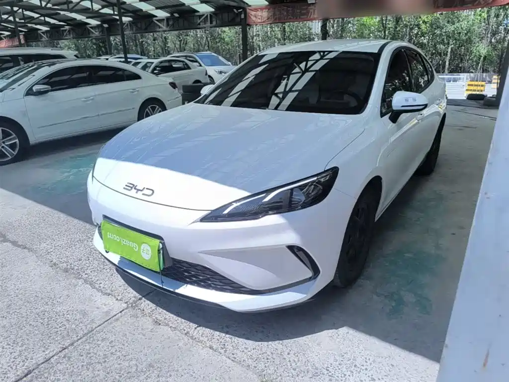 BYD Hai Bao 05 DM-i 2025 DM-i Smart Drive Edition 55KM Luxury