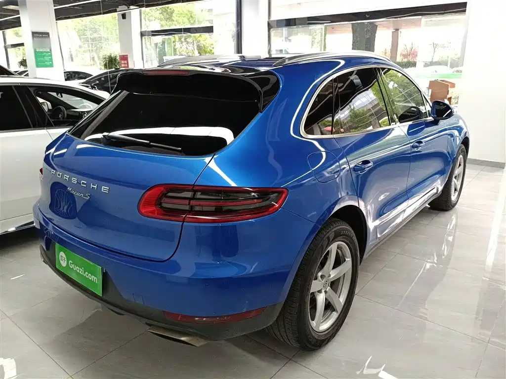 Porsche Macan 2016 Macan 2.0T фото 7