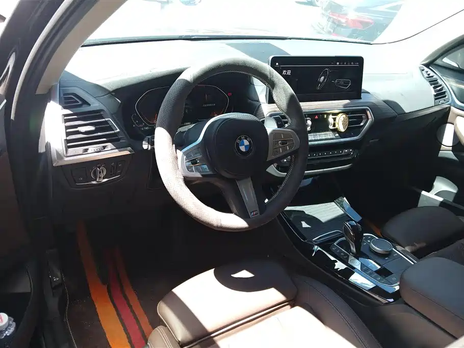 BMW X3 2022 Facelift xDrive30i Leading M Shadow Edition фото 12