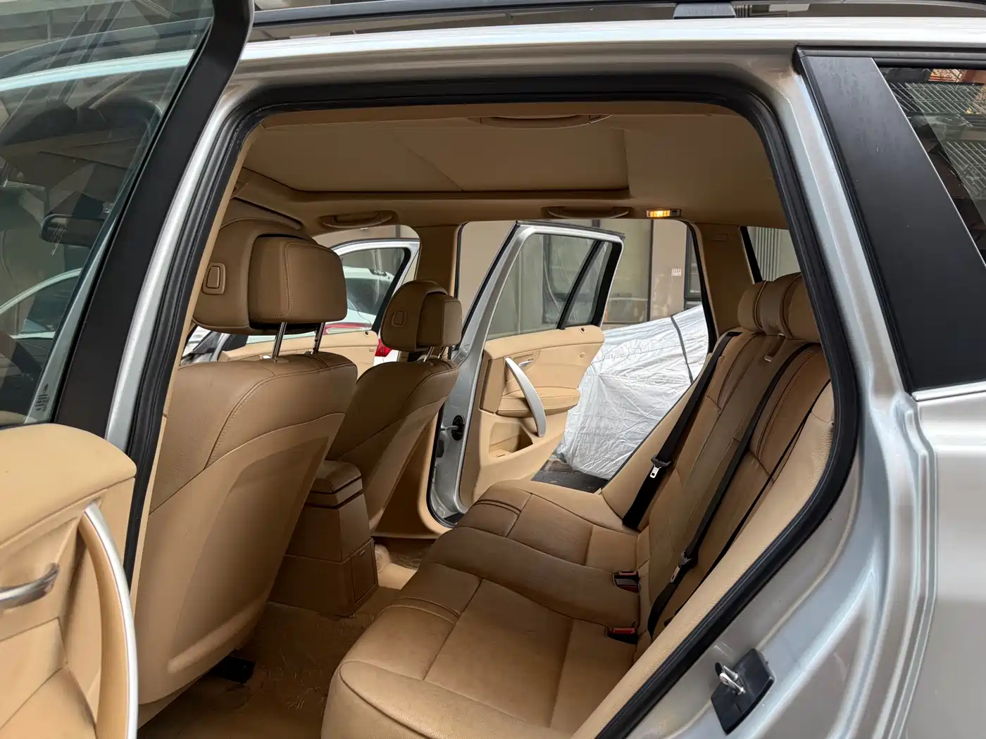 BMW X3 (Import) 2010 xDrive30i Explorer Edition фото 7
