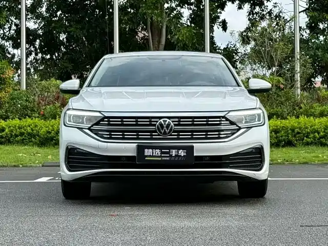 Volkswagen Sagitar 280TSI DSG, Превосходство, Lite