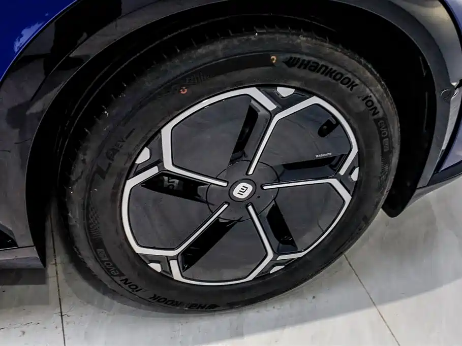 Xiaomi Auto Xiaomi YU7 2025 Extended Range RWD Edition фото 33