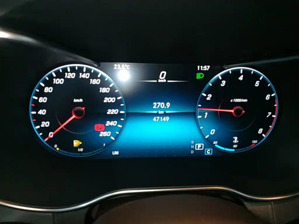 Mercedes-Benz GLC 2020 Facelift GLC 260 L 4MATIC Dynamic фото 12
